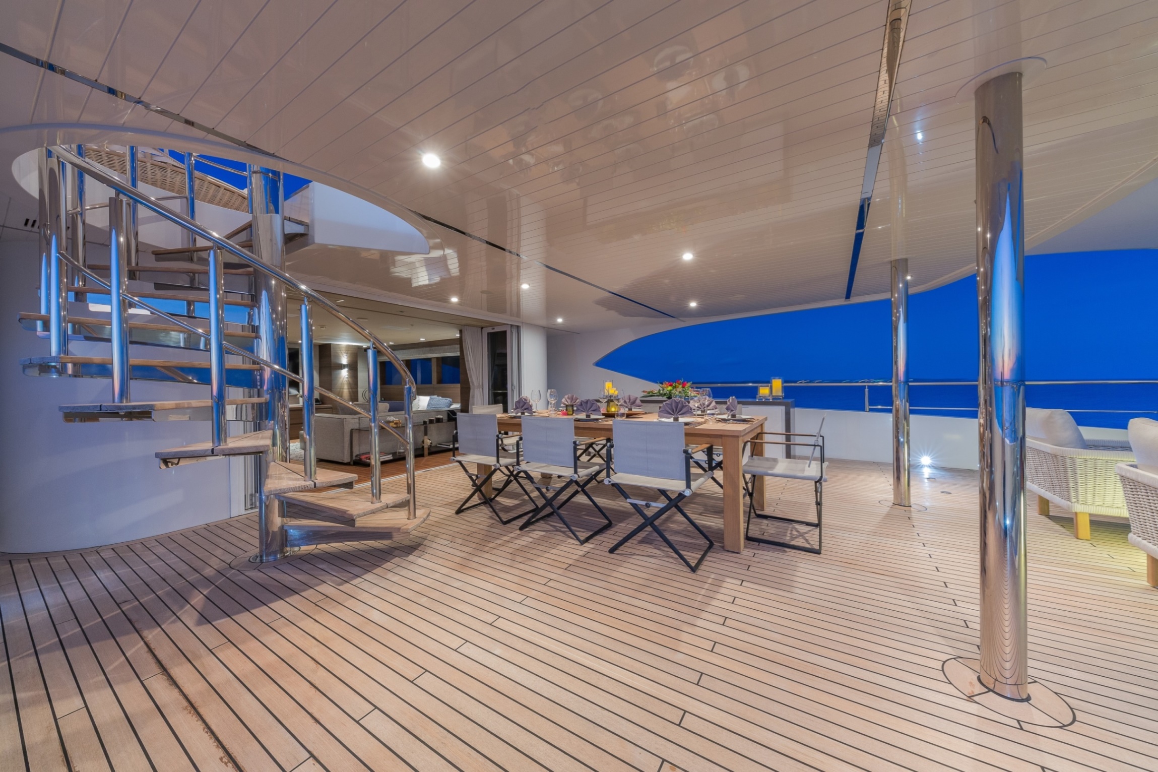 Bridge Deck Image Gallery Luxury Yacht Browser by CHARTERWORLD Superyacht Charter